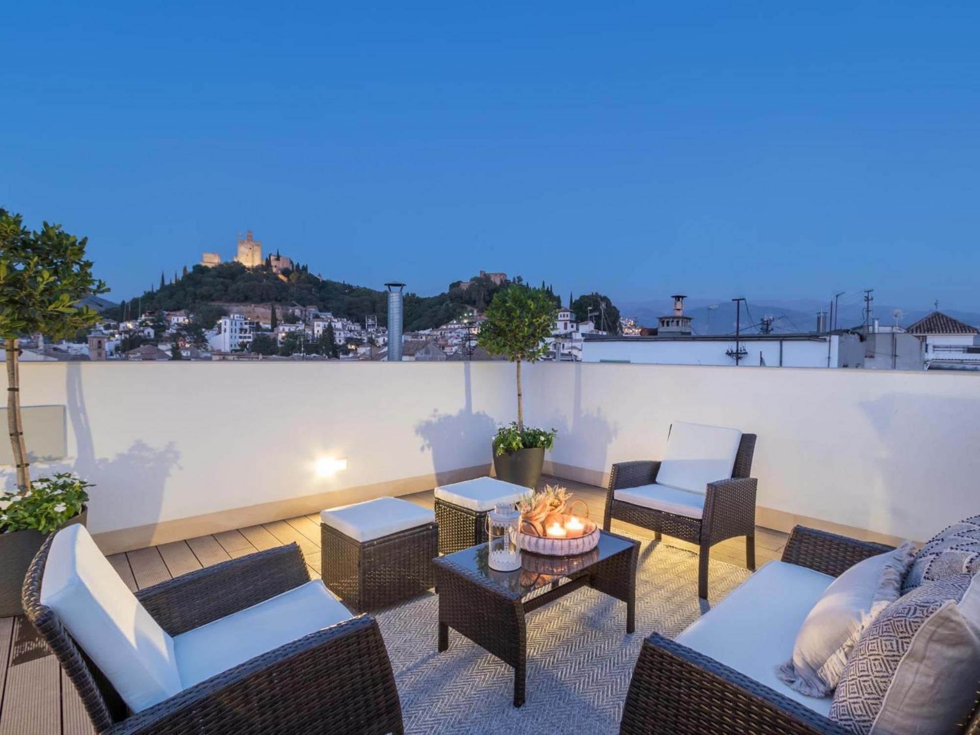 Chezmoihomes Luxury Plaza Nueva Penthouse Granada Exteriör bild